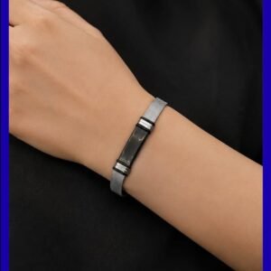 Minimalist Watch-Style Mesh Bracelet