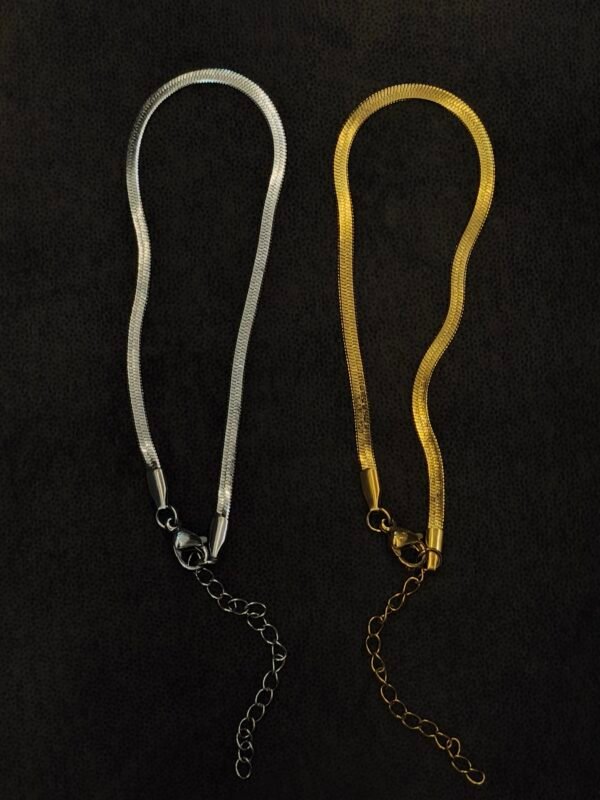 Couple Snake Chain Bracelets – Gold & Silver 🤍