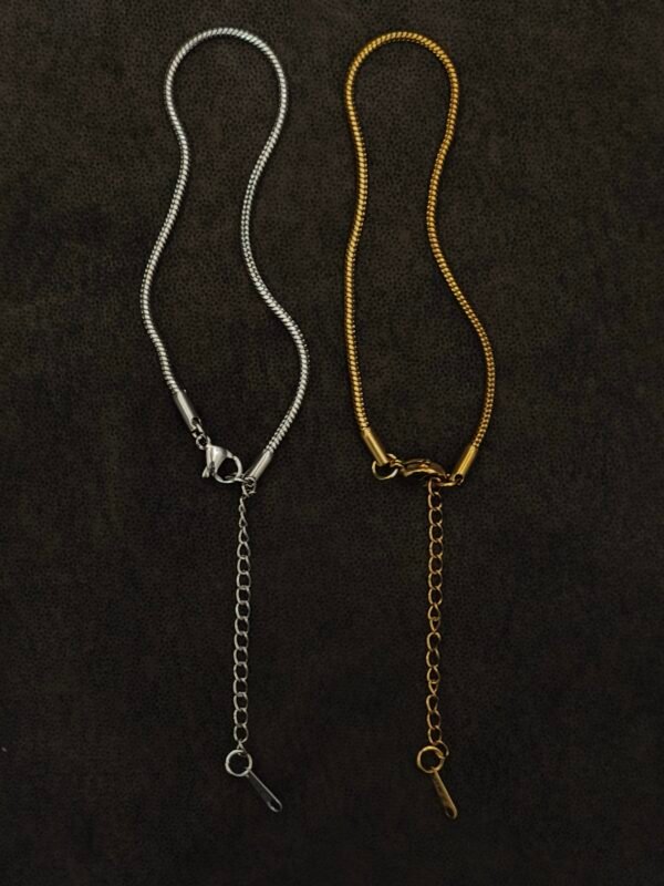 Couple round Chain Bracelets – Gold & Silver 🤍
